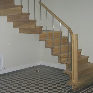 Cantilever-stairs- ballingearyjoinery.ie1.jpg